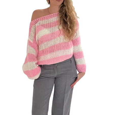Effortlessly Elegant Garment with a Timeless Design