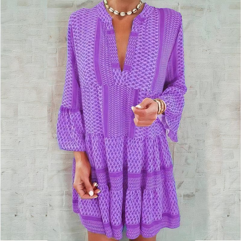 Well Tailored Dress with a Graceful Silhouette
