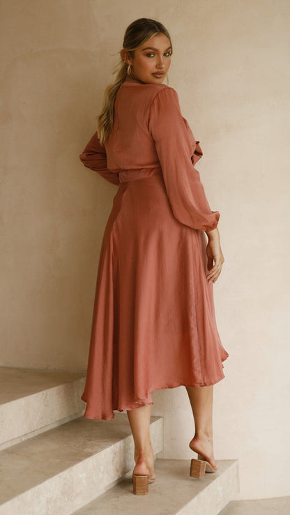 A Vintage Style Dress with Delicate Timeless Details