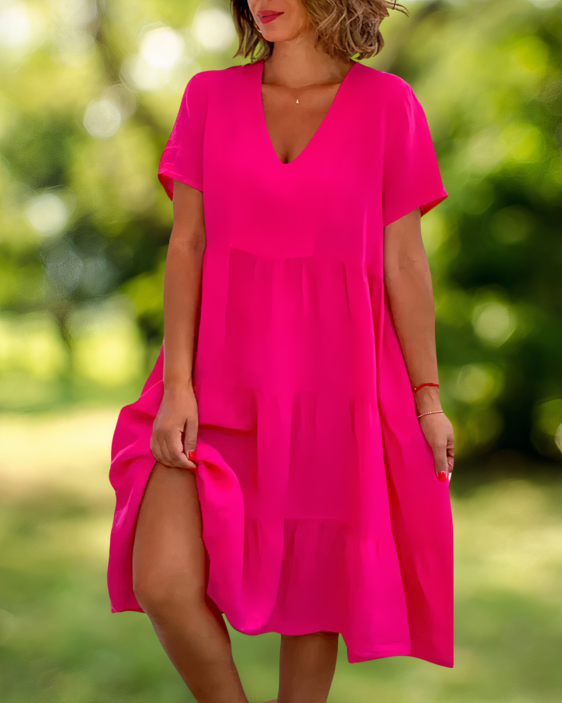 Classic Vintage Dress with a Flattering Fit