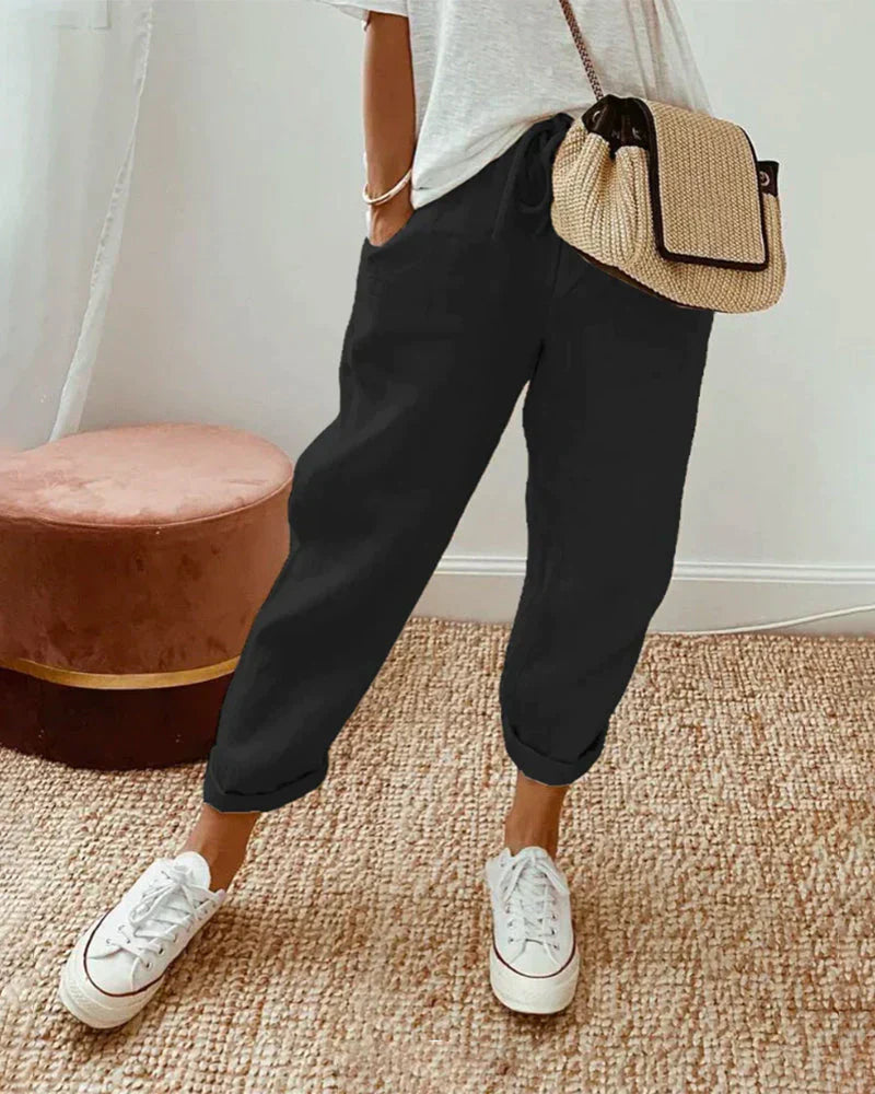 Classic Vintage Trousers with a Flattering Fit