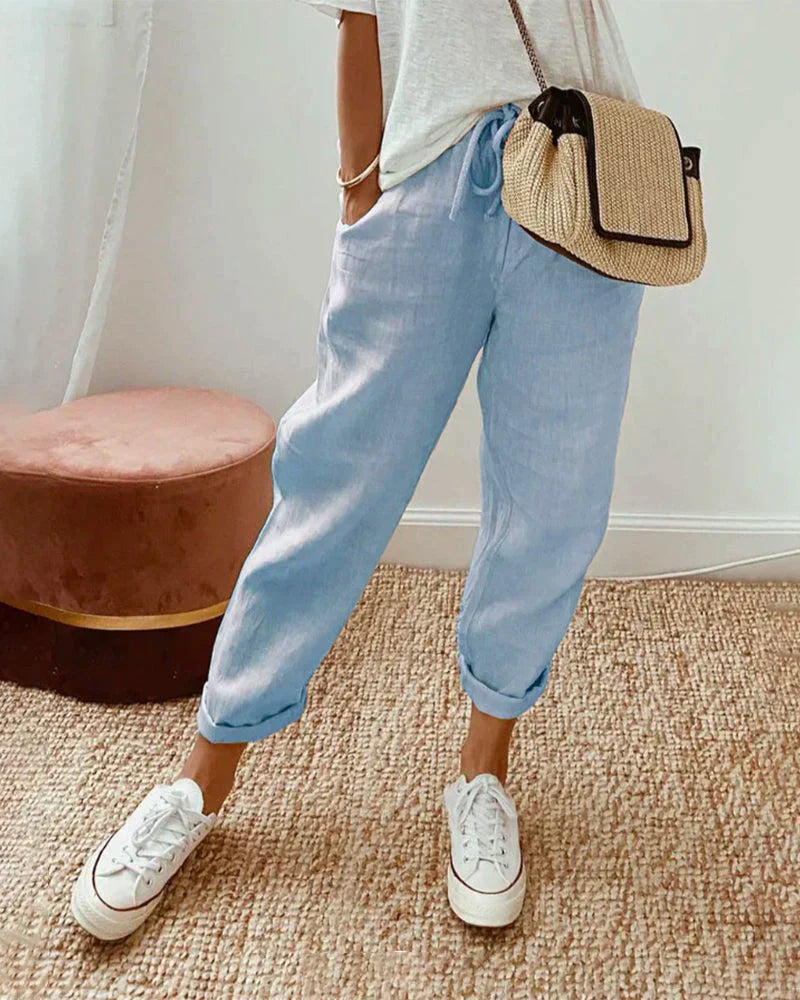 Classic Vintage Trousers with a Flattering Fit