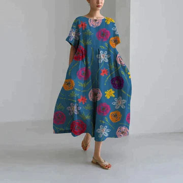 Classic Vintage Dress with a Flattering Fit