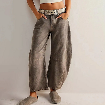 Beautifully Finished Garment in a Timeless Design
