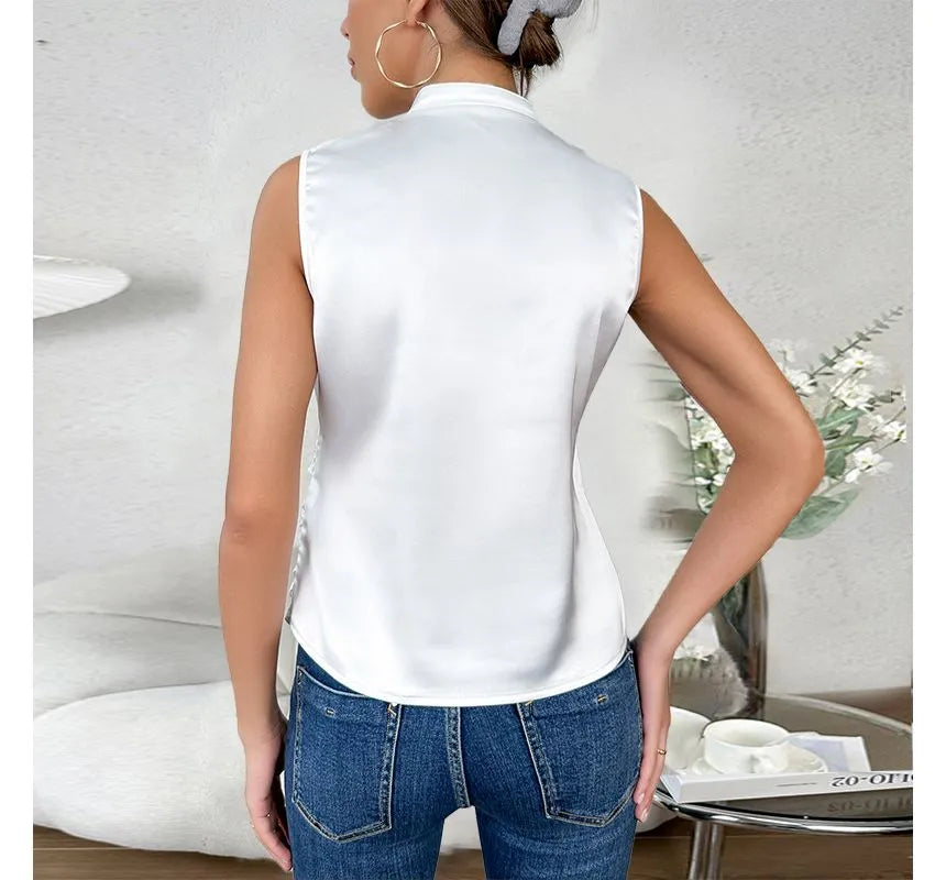 Polished Top with an Effortless Classic Look