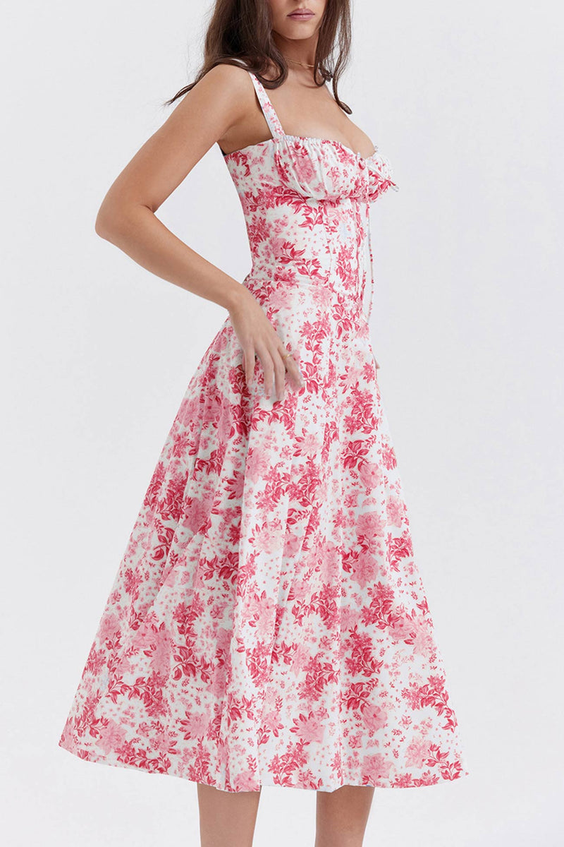 Classic Vintage Dress with a Flattering Fit
