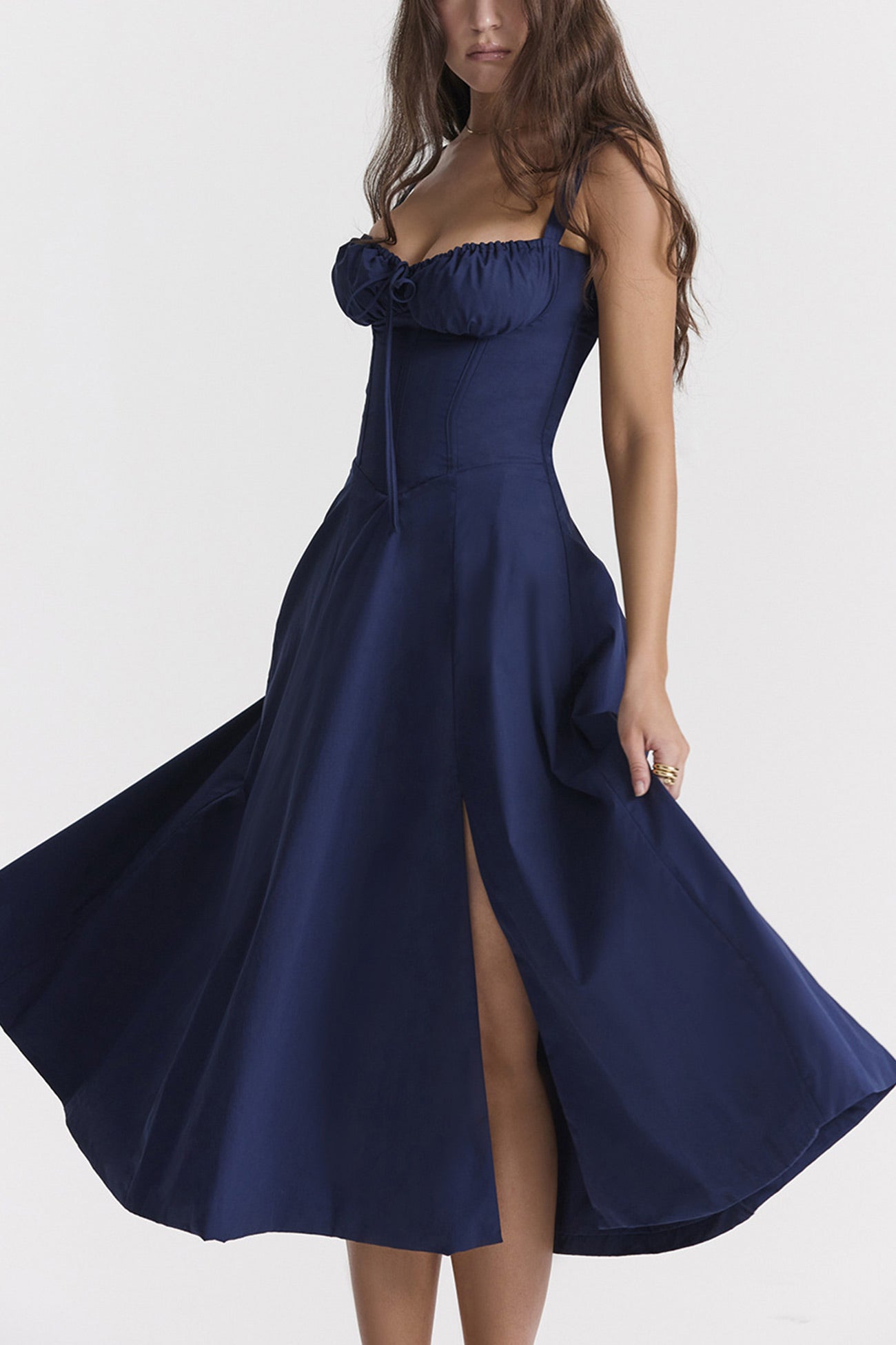 Classic Vintage Dress with a Flattering Fit