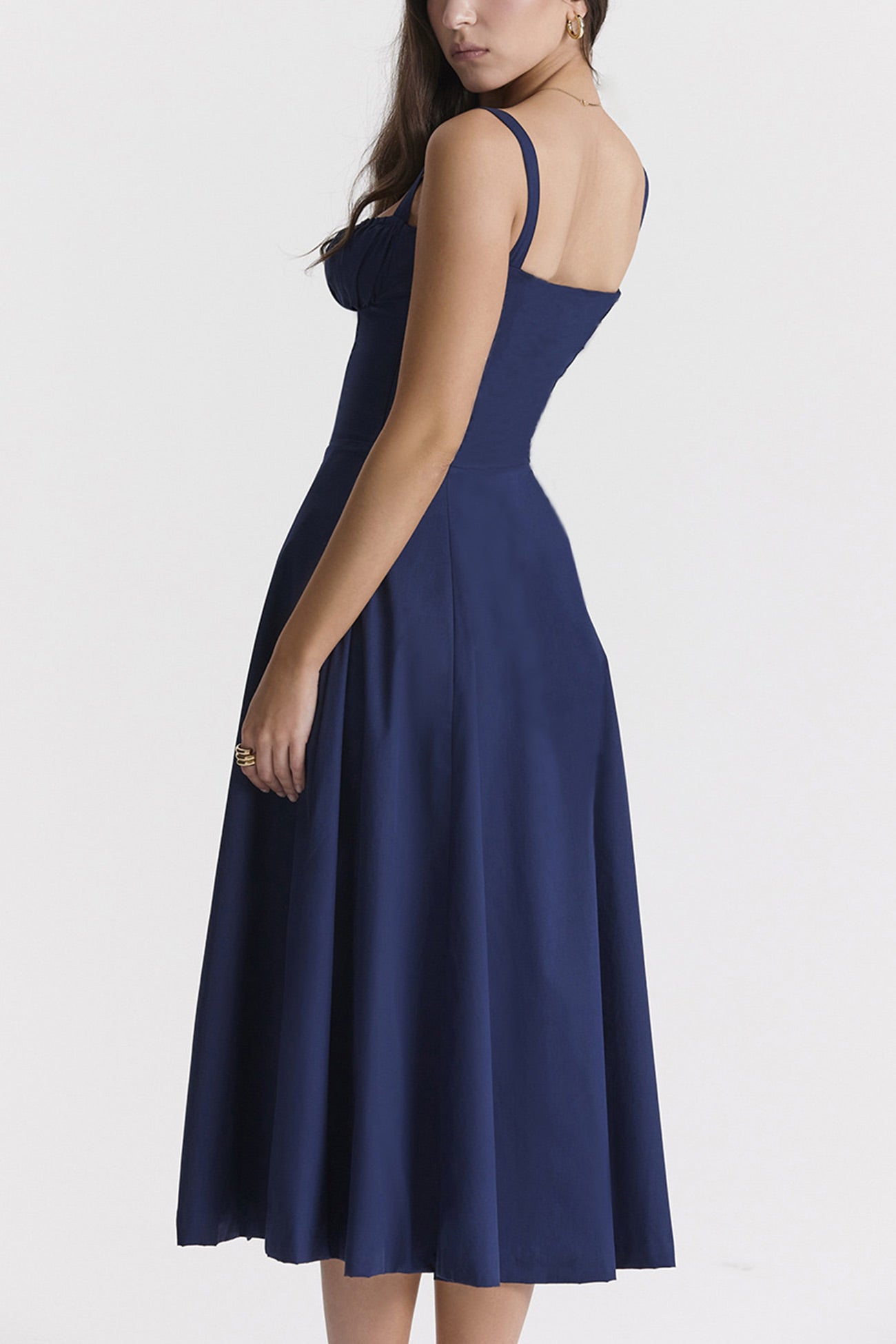 Classic Vintage Dress with a Flattering Fit