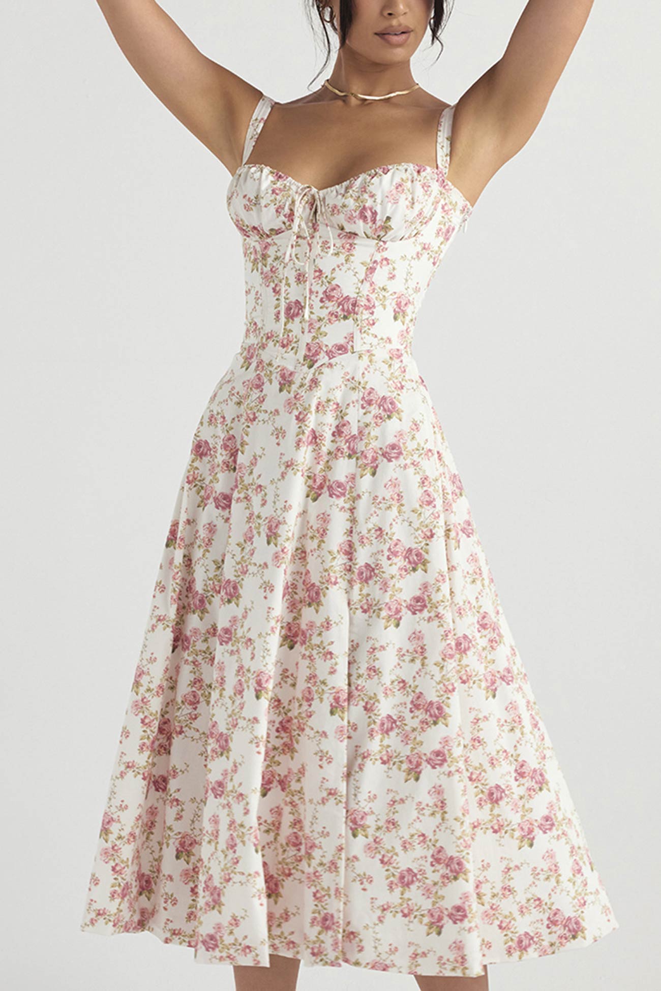Classic Vintage Dress with a Flattering Fit