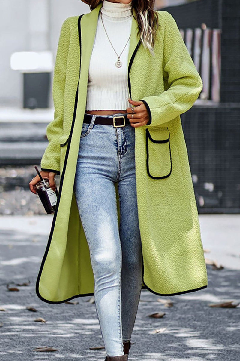 Well Tailored Cardigan with a Graceful Silhouette