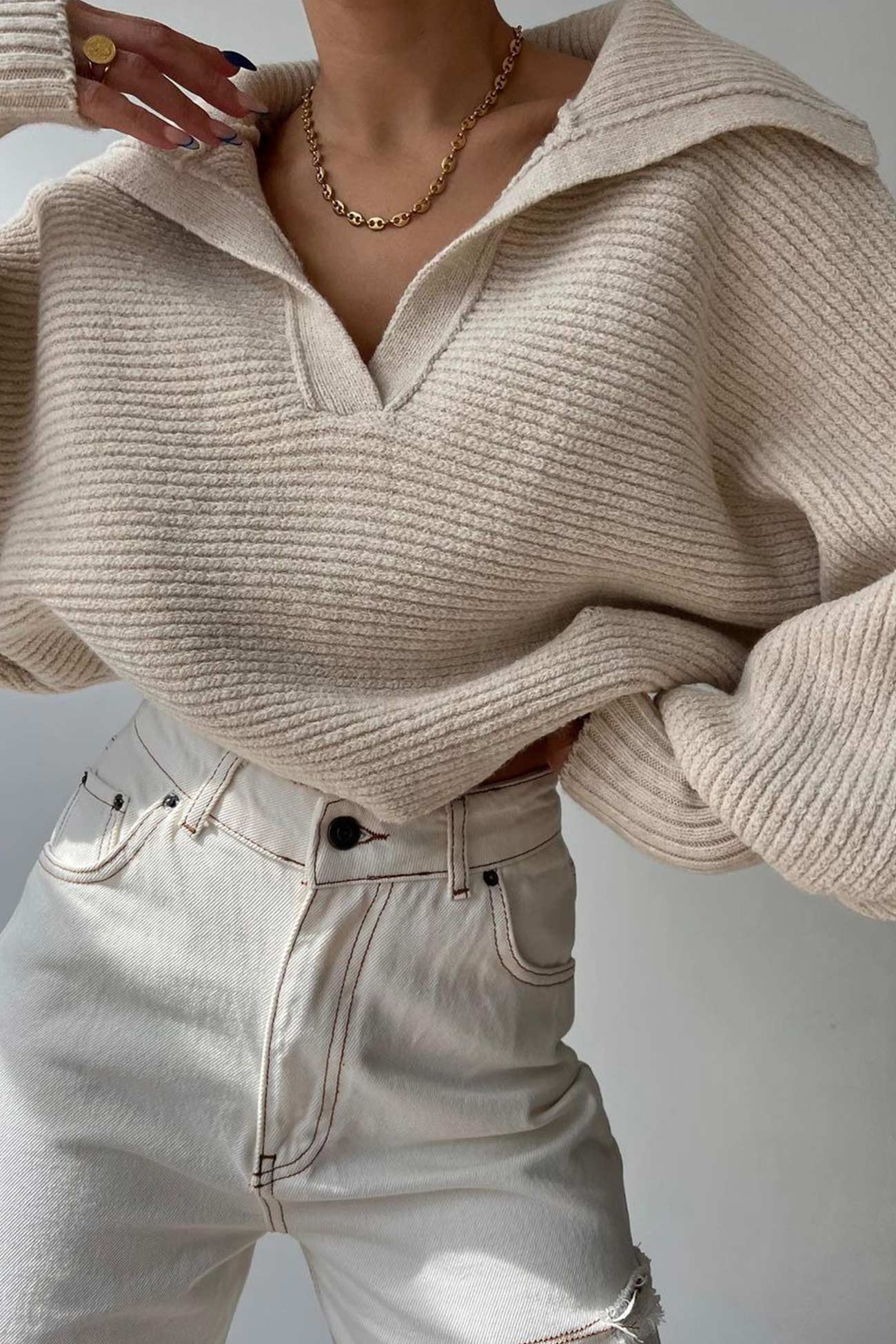 Beautifully Finished Sweater in a Timeless Design