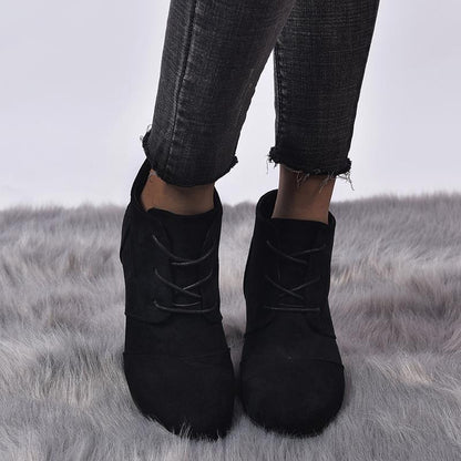 Graceful Orthopedic Shoes for Modern Look