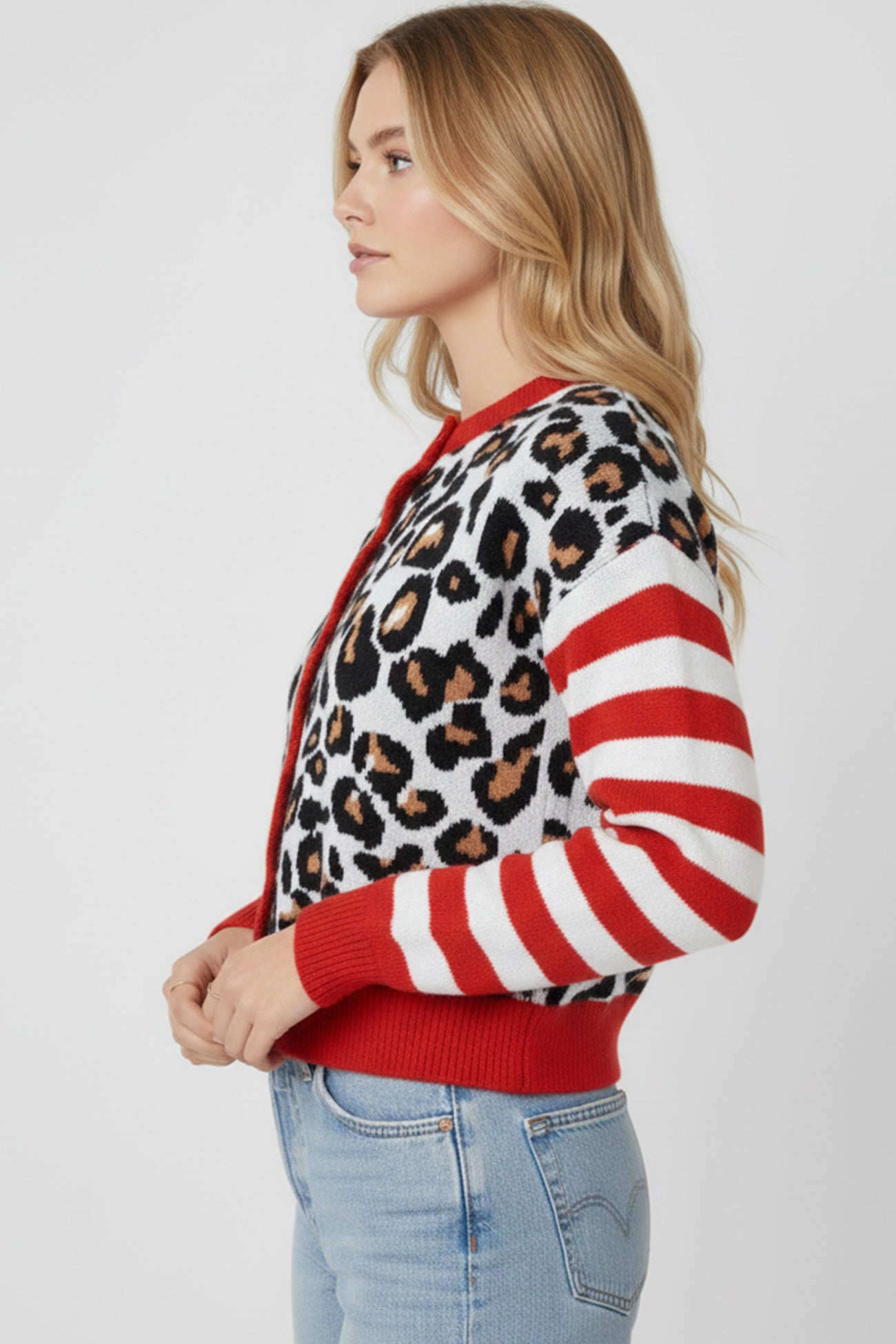 Classic Vintage Cardigan with a Flattering Fit