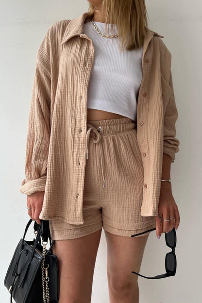 Sophisticated Garment with a Clean Classic Look