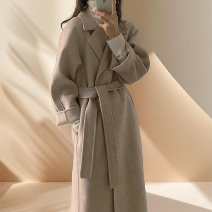 Elegantly Styled Coat for Everyday Wear