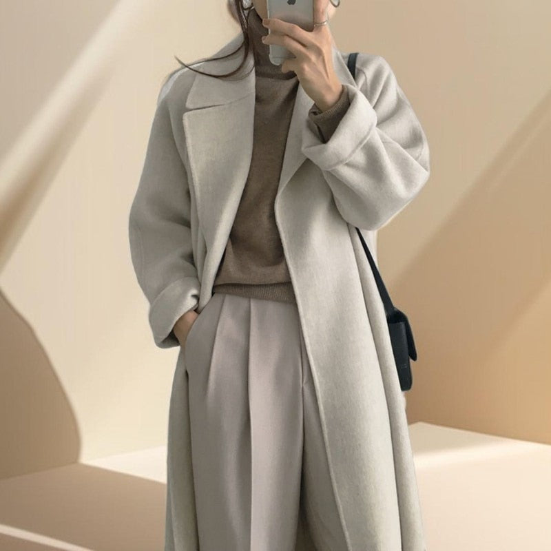 Elegantly Styled Coat for Everyday Wear