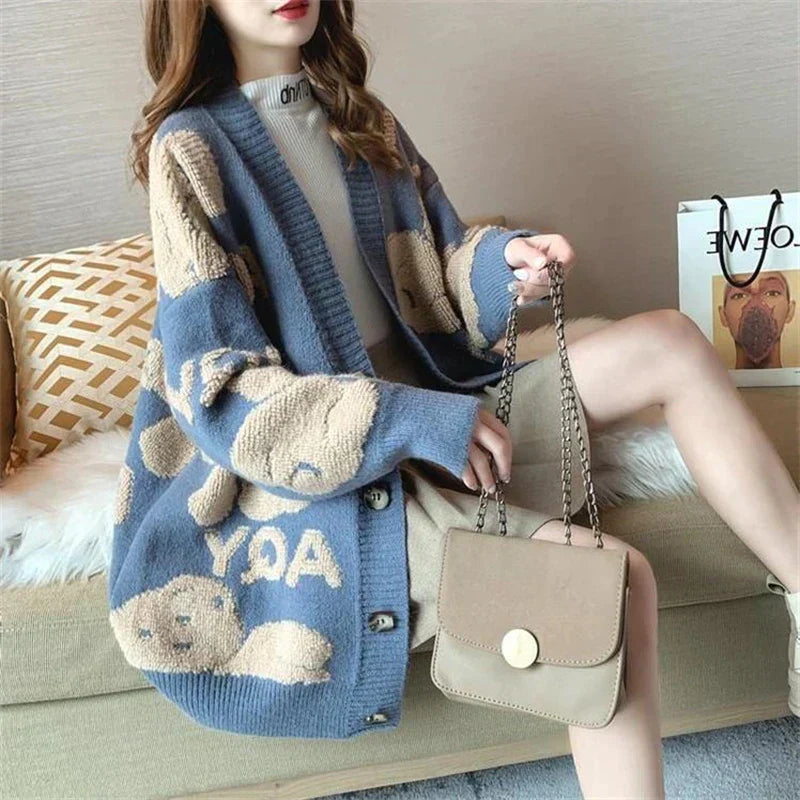 Elegantly Styled Cardigan for Everyday Wear