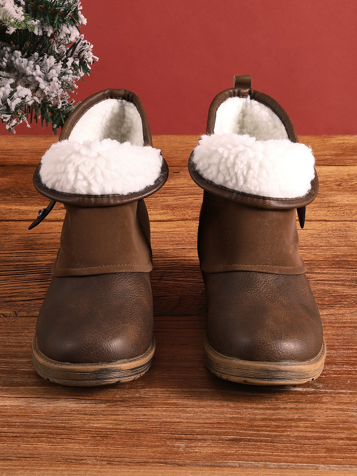 Chic Orthopedic Boots with Unique Design