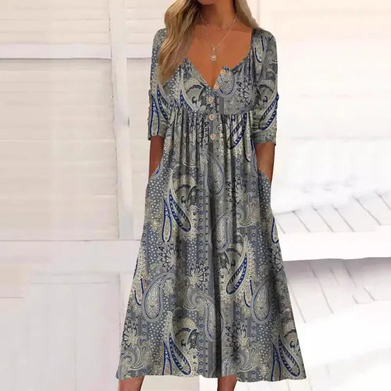 Gracefully Styled Dress for Any Occasion