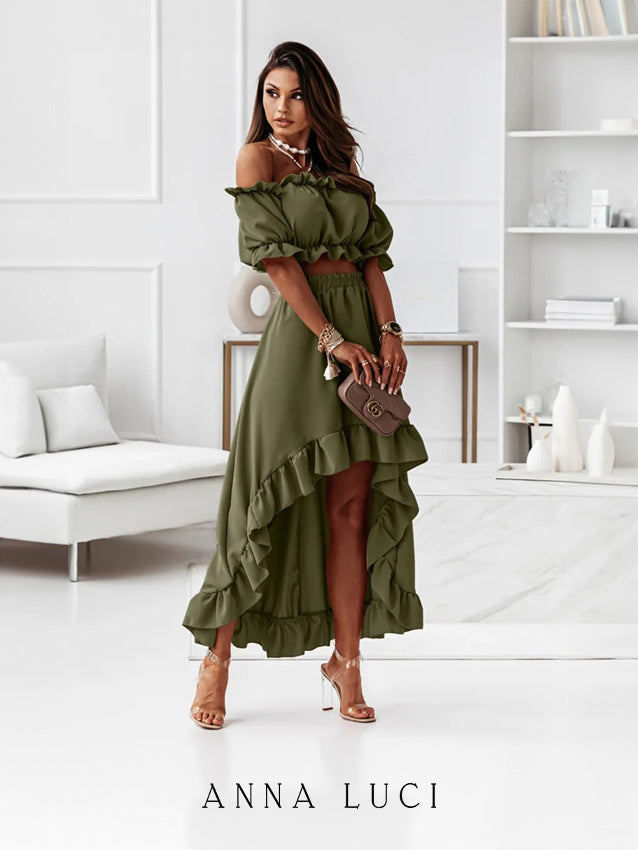 Classic Vintage Garment with a Flattering Fit