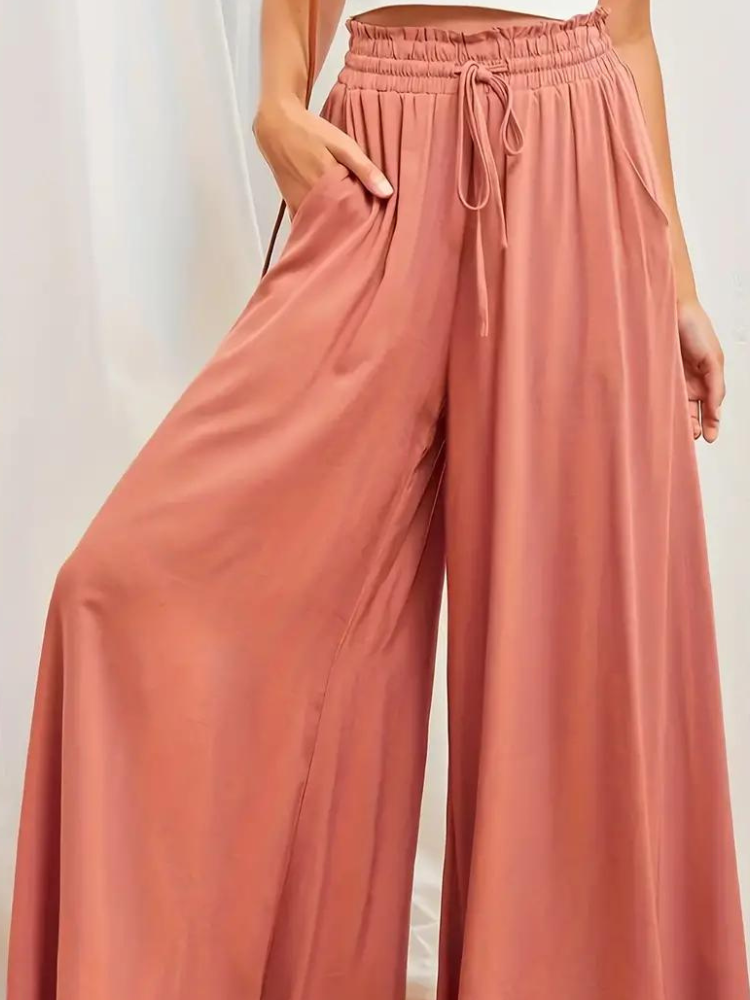 Gracefully Styled Trousers for Any Occasion