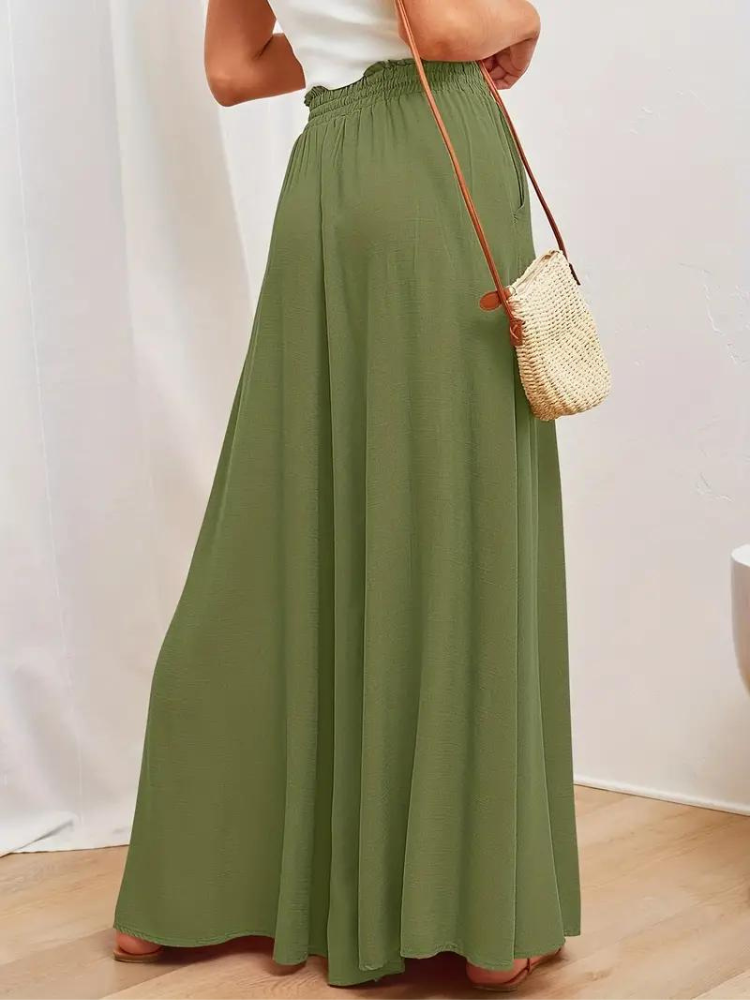 Gracefully Styled Trousers for Any Occasion