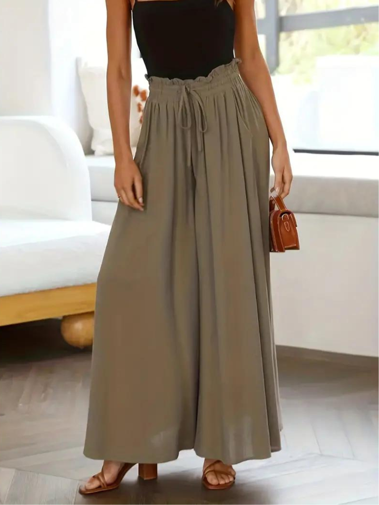 Gracefully Styled Trousers for Any Occasion