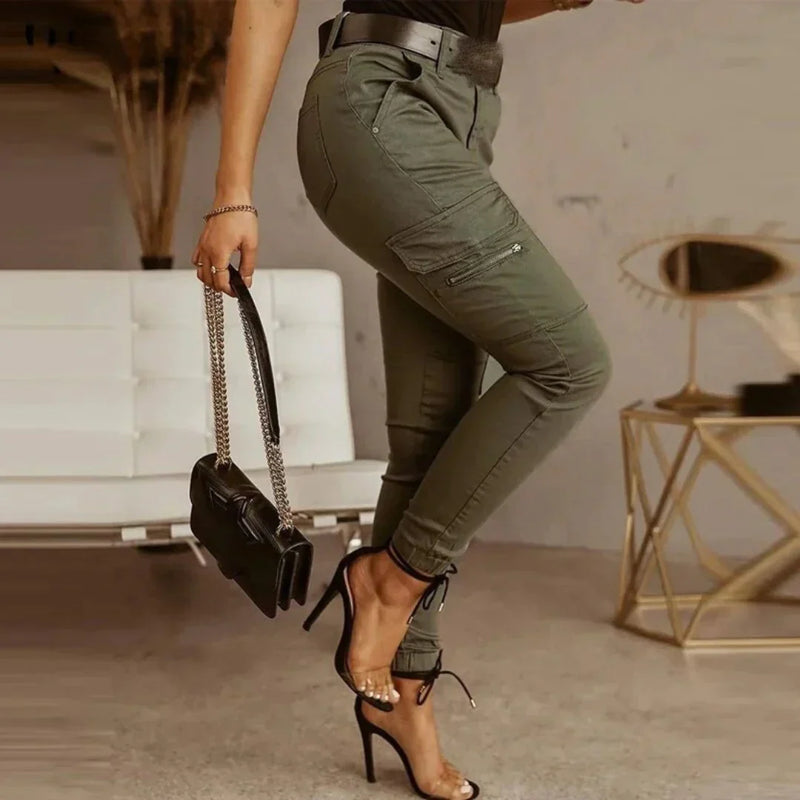 Beautifully Crafted Pants in a Classic Style