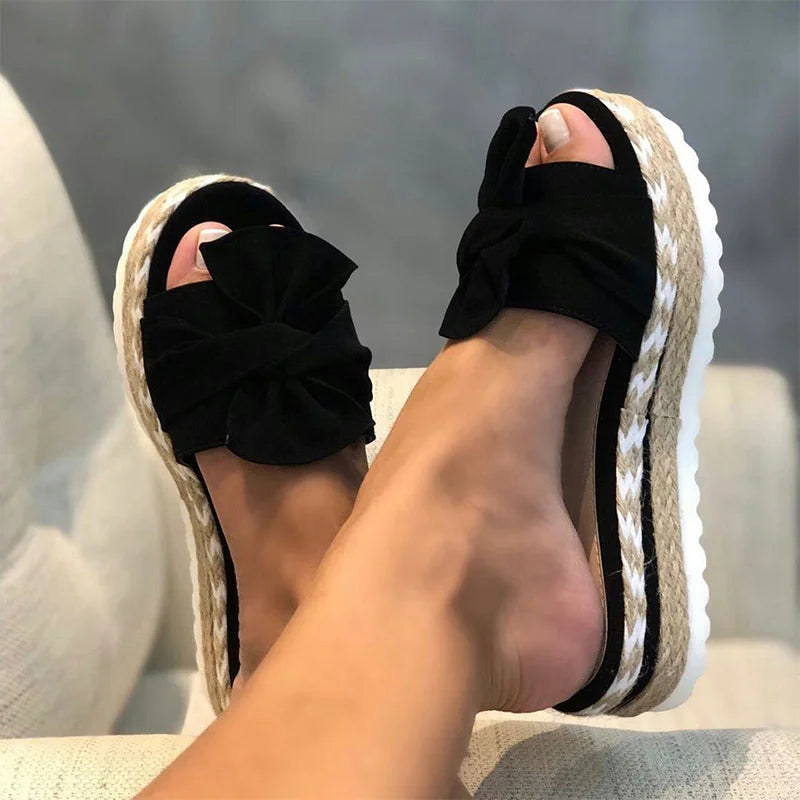Graceful Orthopedic Shoes for Modern Look