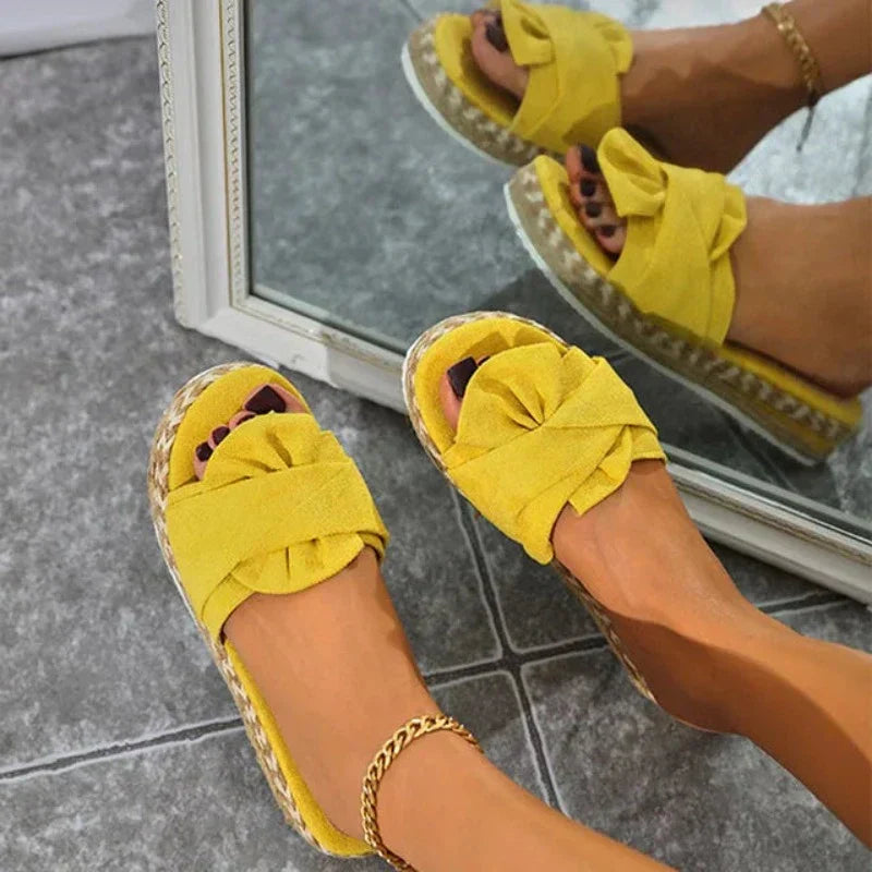 Graceful Orthopedic Shoes for Modern Look