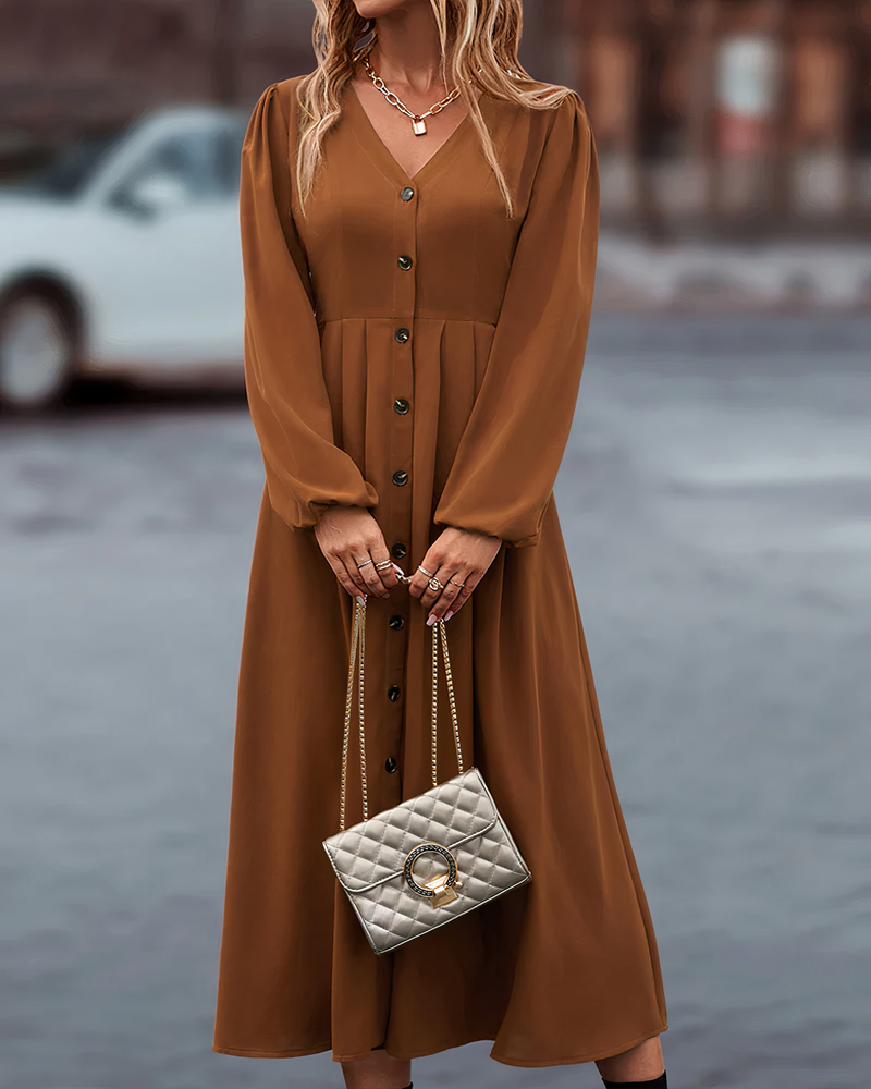 Classic Vintage & Enduringly Stylish Dress