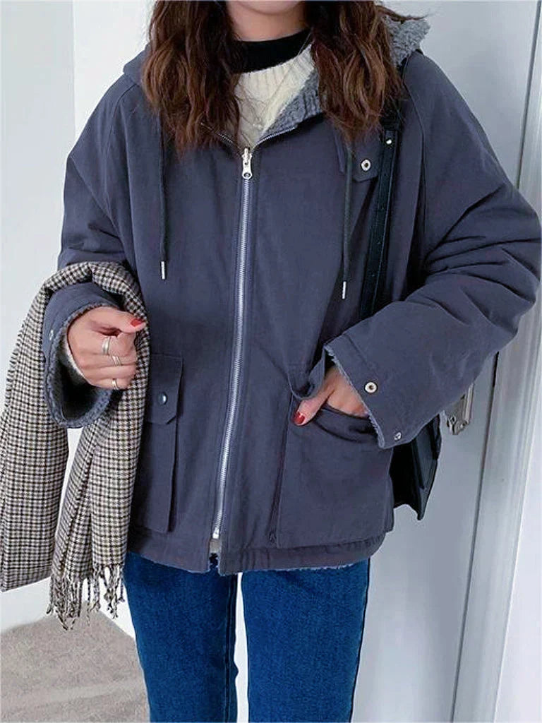 Beautifully Finished Coat in a Timeless Design