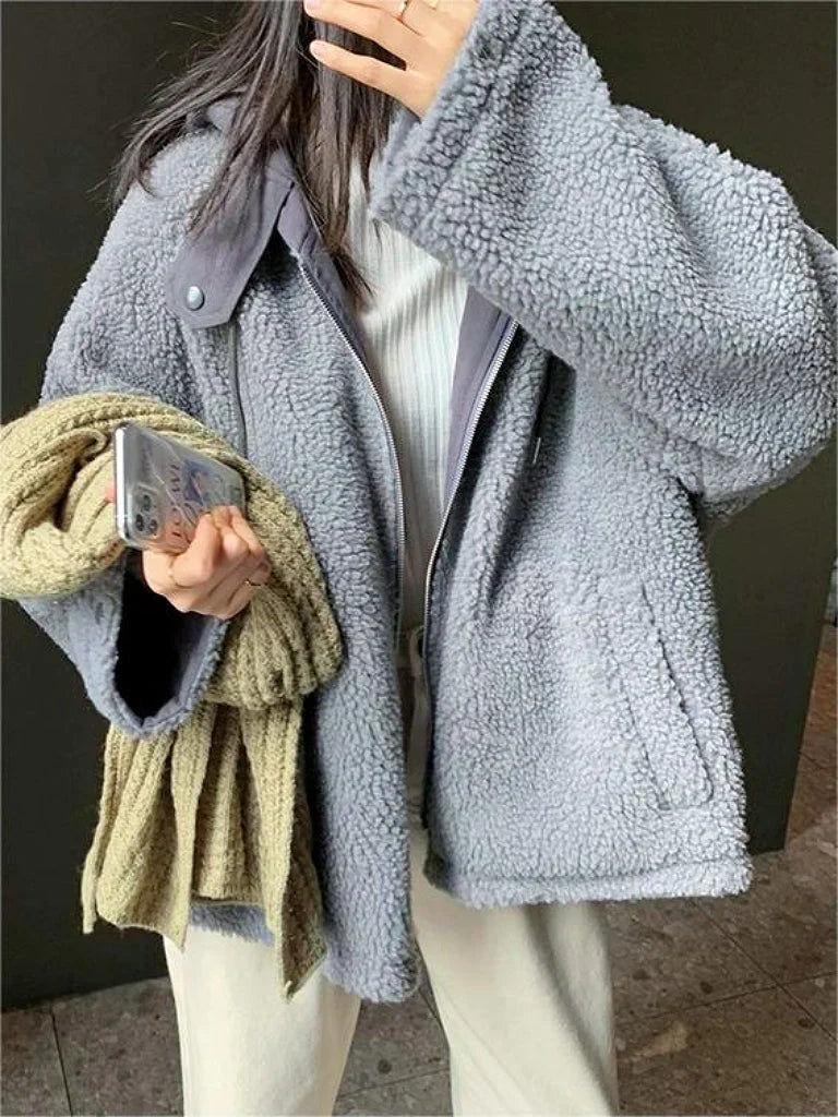 Beautifully Finished Coat in a Timeless Design
