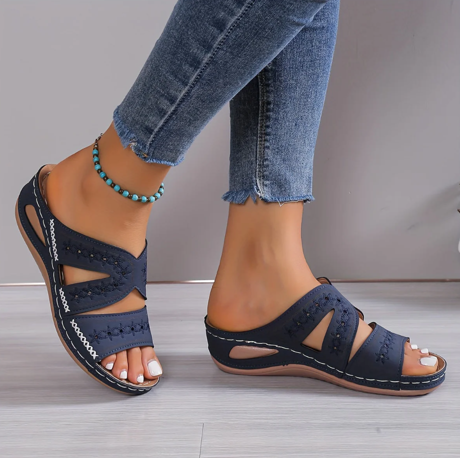 Chic Orthopedic Sandals with Unique Design