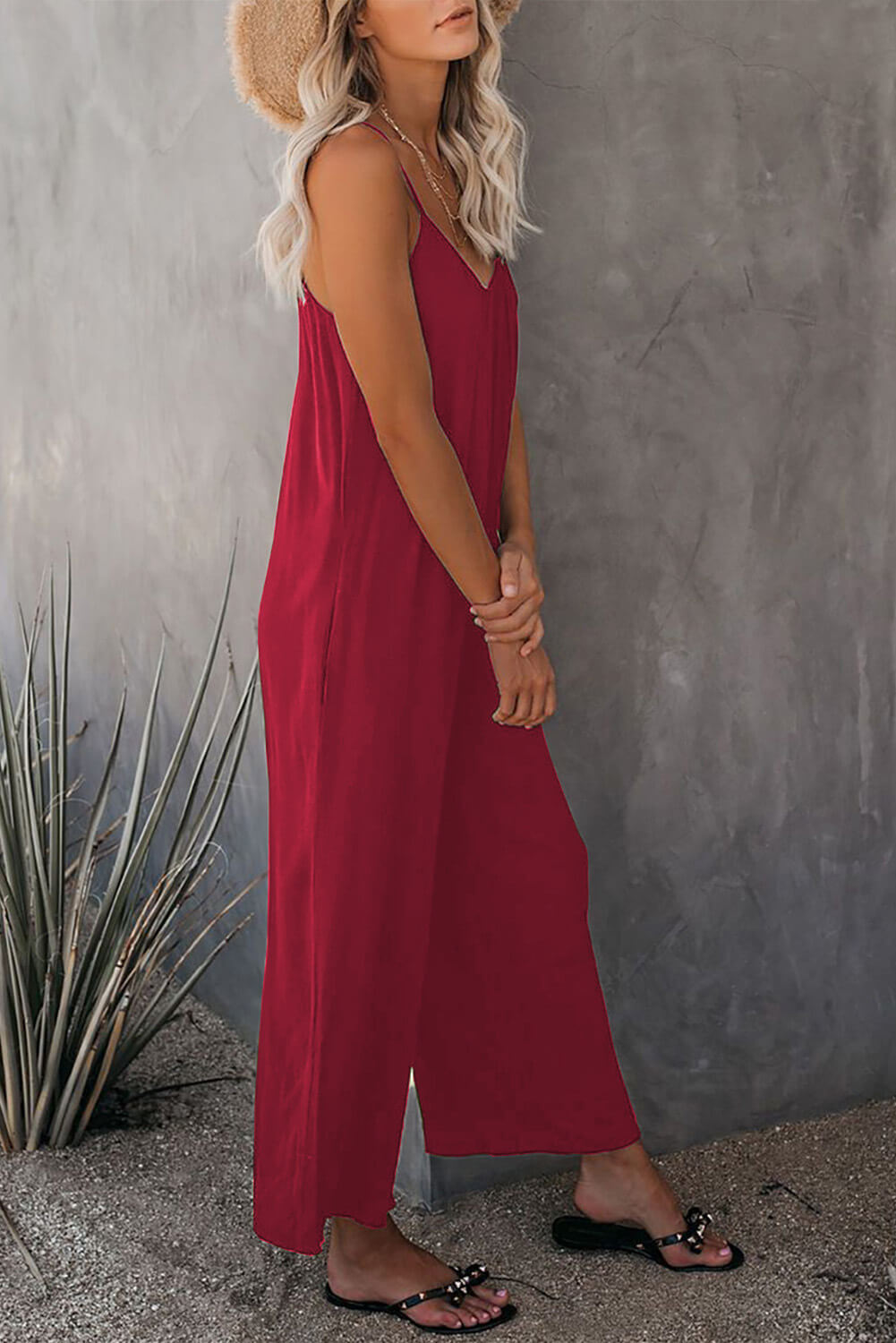 Gracefully Styled Garment for Any Occasion
