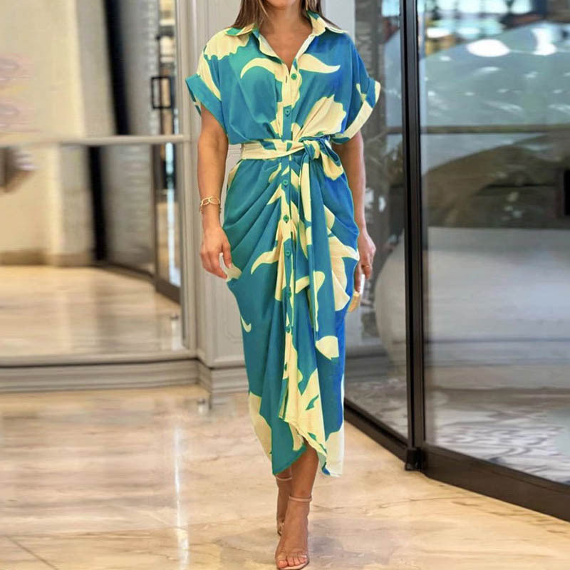 Gracefully Styled Dress for Any Occasion
