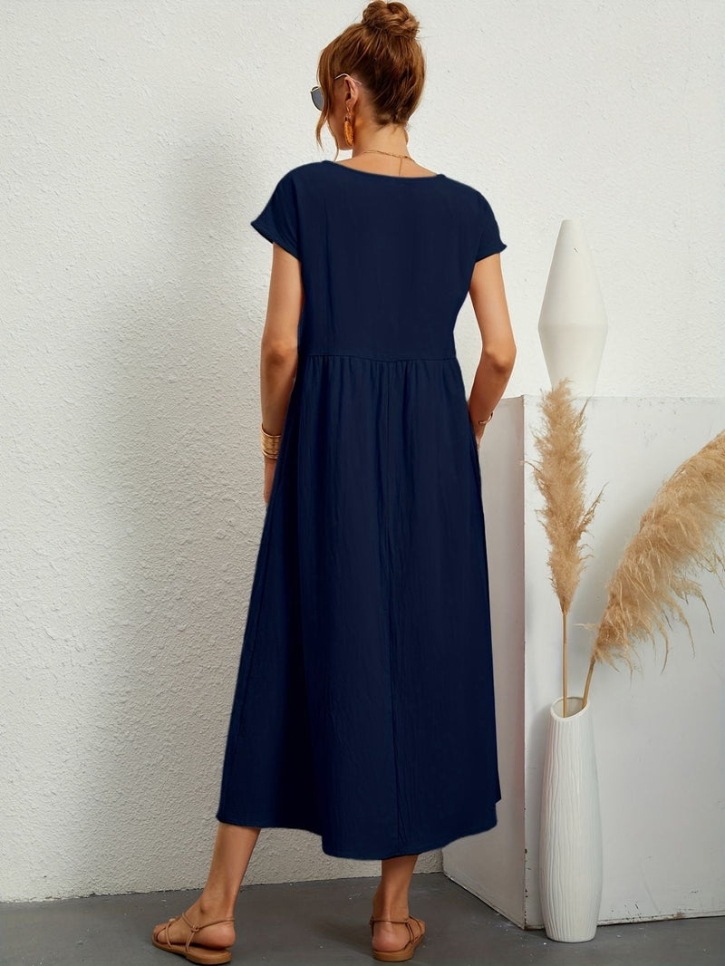 Classic Vintage Dress with a Flattering Fit