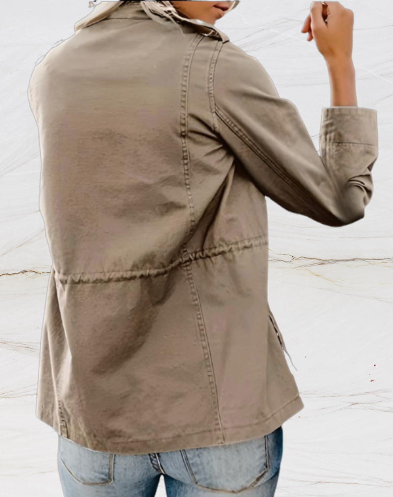 Elegantly Styled Jacket for Everyday Wear