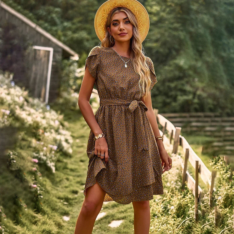 Classic Vintage Dress with a Flattering Fit