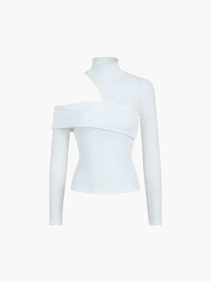 Classic Vintage Blouse with a Flattering Fit