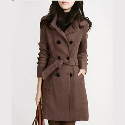 Gracefully Styled Coat for Any Occasion