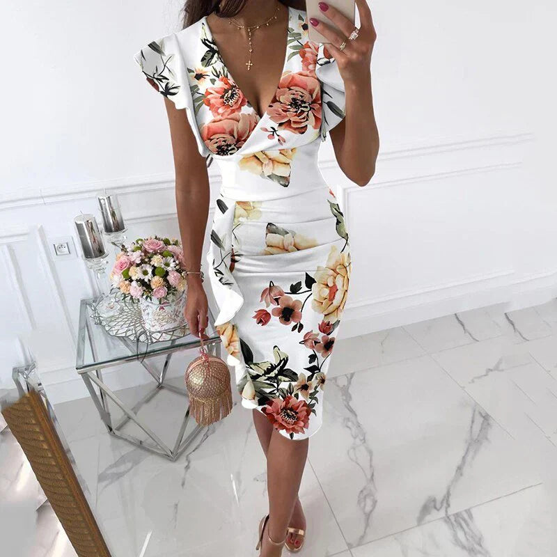 Polished Dress with an Effortless Classic Look