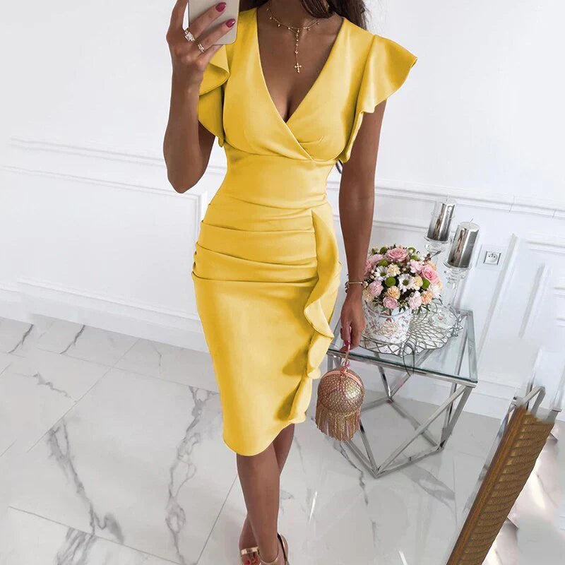 Polished Dress with an Effortless Classic Look