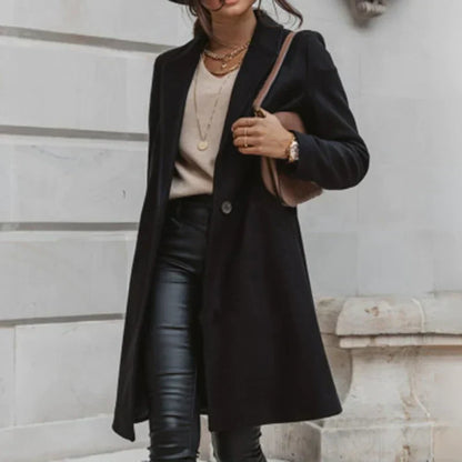 Gracefully Styled Coat for Any Occasion