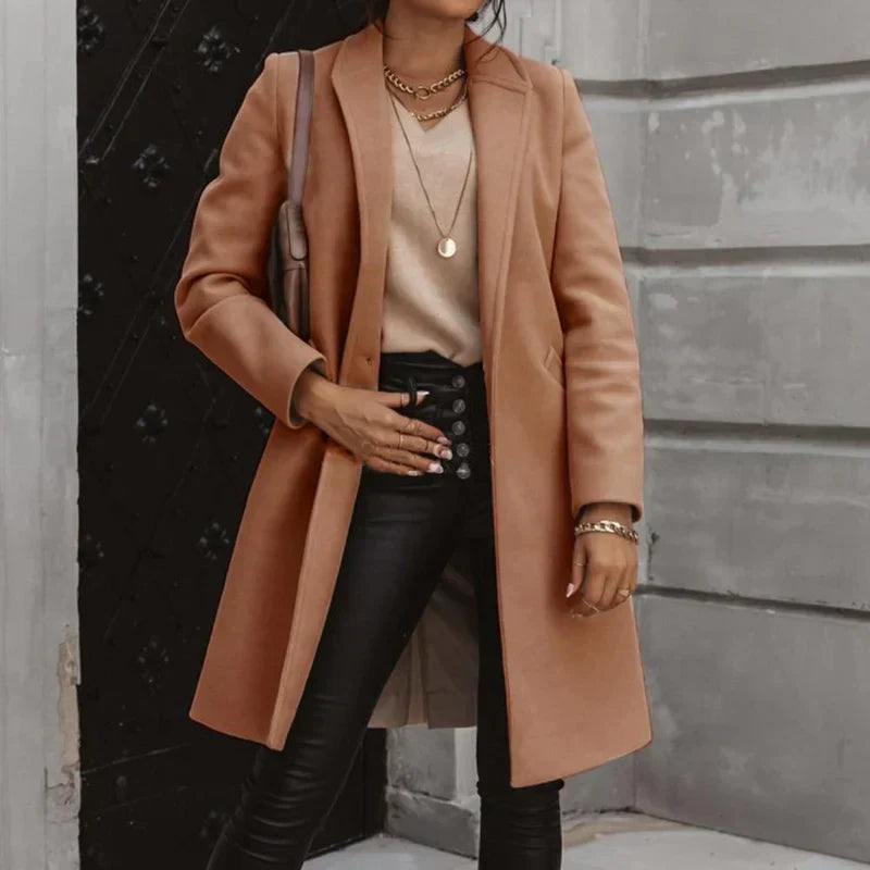 Gracefully Styled Coat for Any Occasion