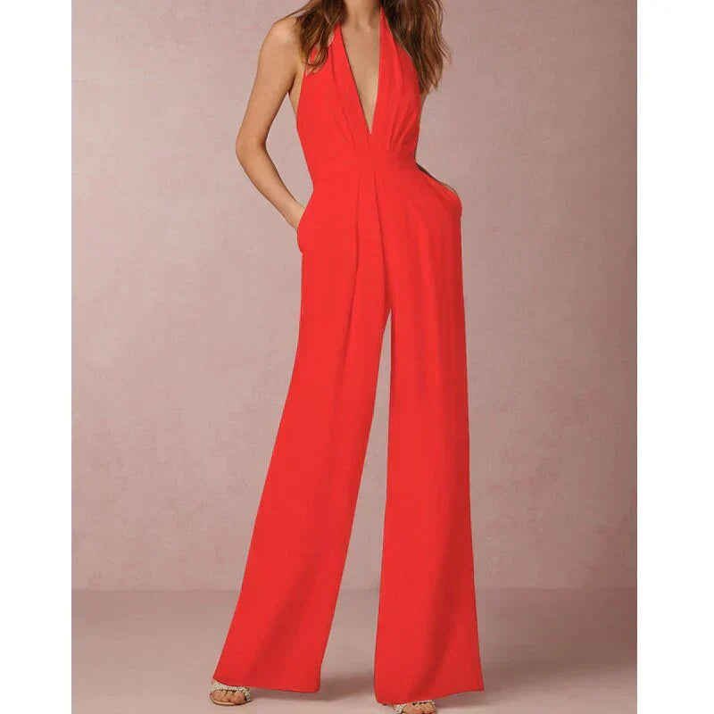 Sophisticated Garment with a Clean Classic Look