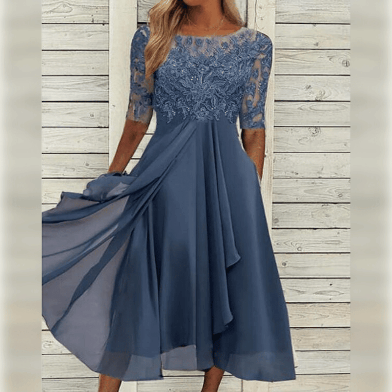 Sophisticated Dress with a Clean Classic Look