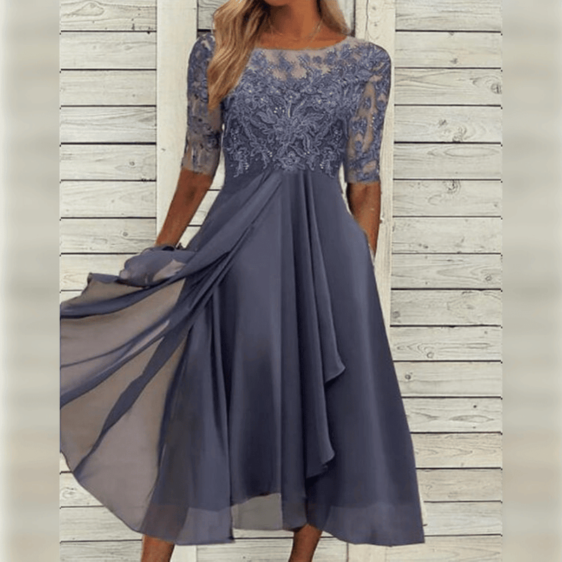 Sophisticated Dress with a Clean Classic Look