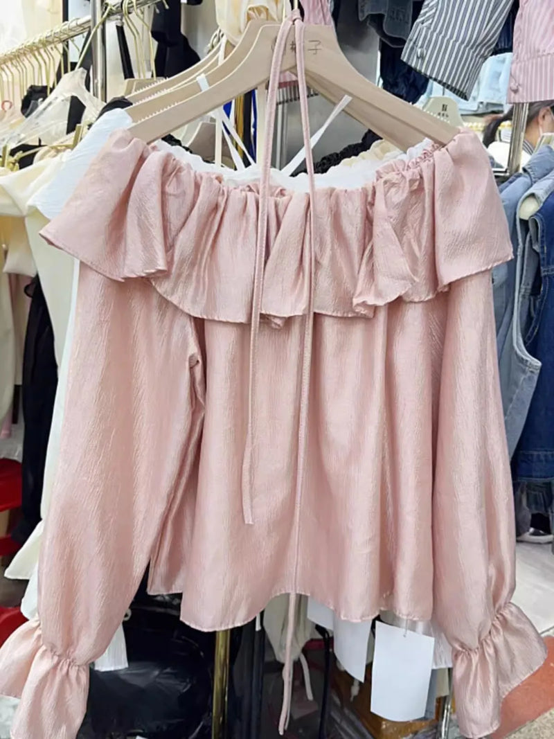 Effortlessly Elegant Blouse with a Timeless Design