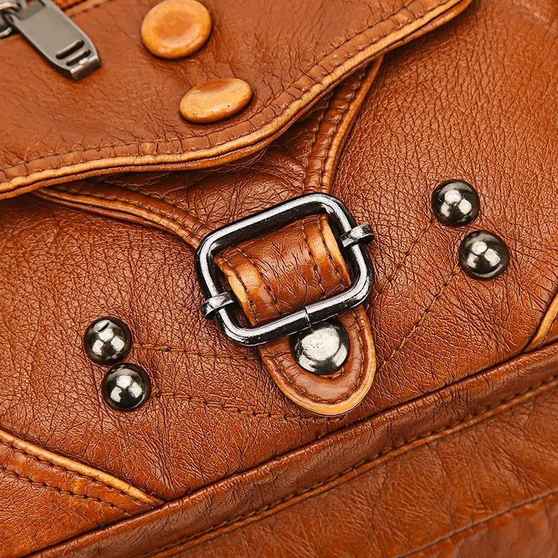 Polished Bag with an Effortless Classic Look